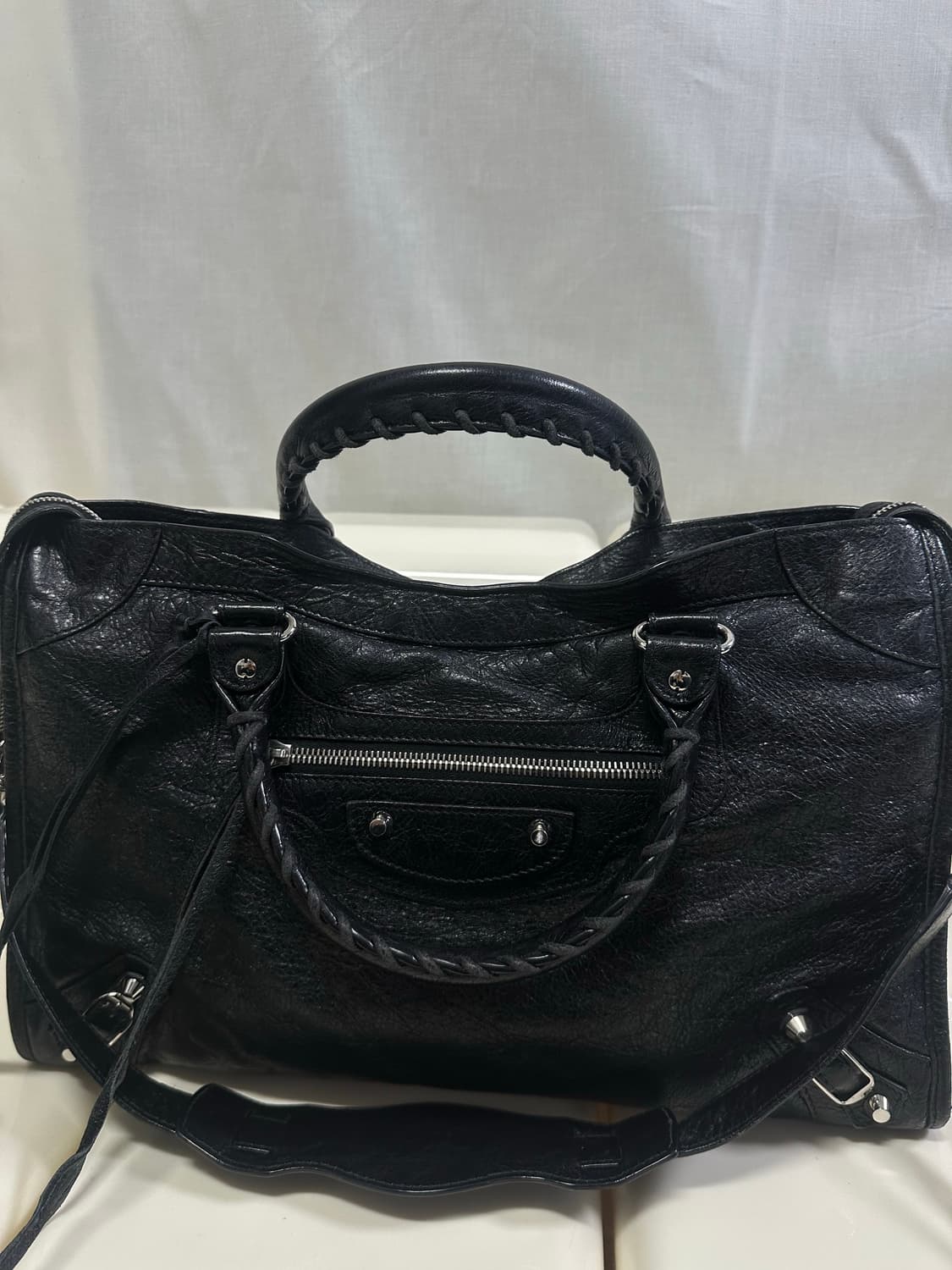 [A 정품] 발렌시아가 시티 모터백 미디움 블랙 상품이미지6