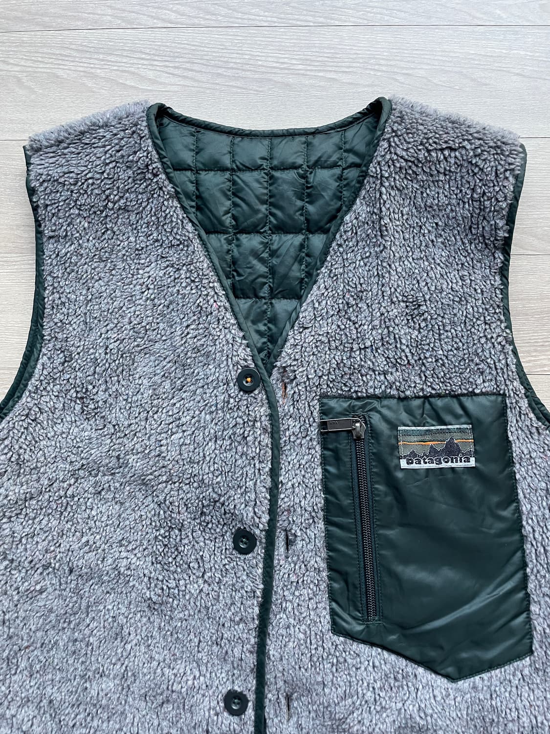 파타고니아 리컬렉션 리버서블 베스트 40주년 한정 상품이미지6