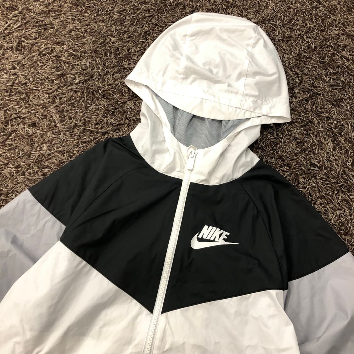 나이키 윈드러너 후드 바람막이 자켓 상품이미지2