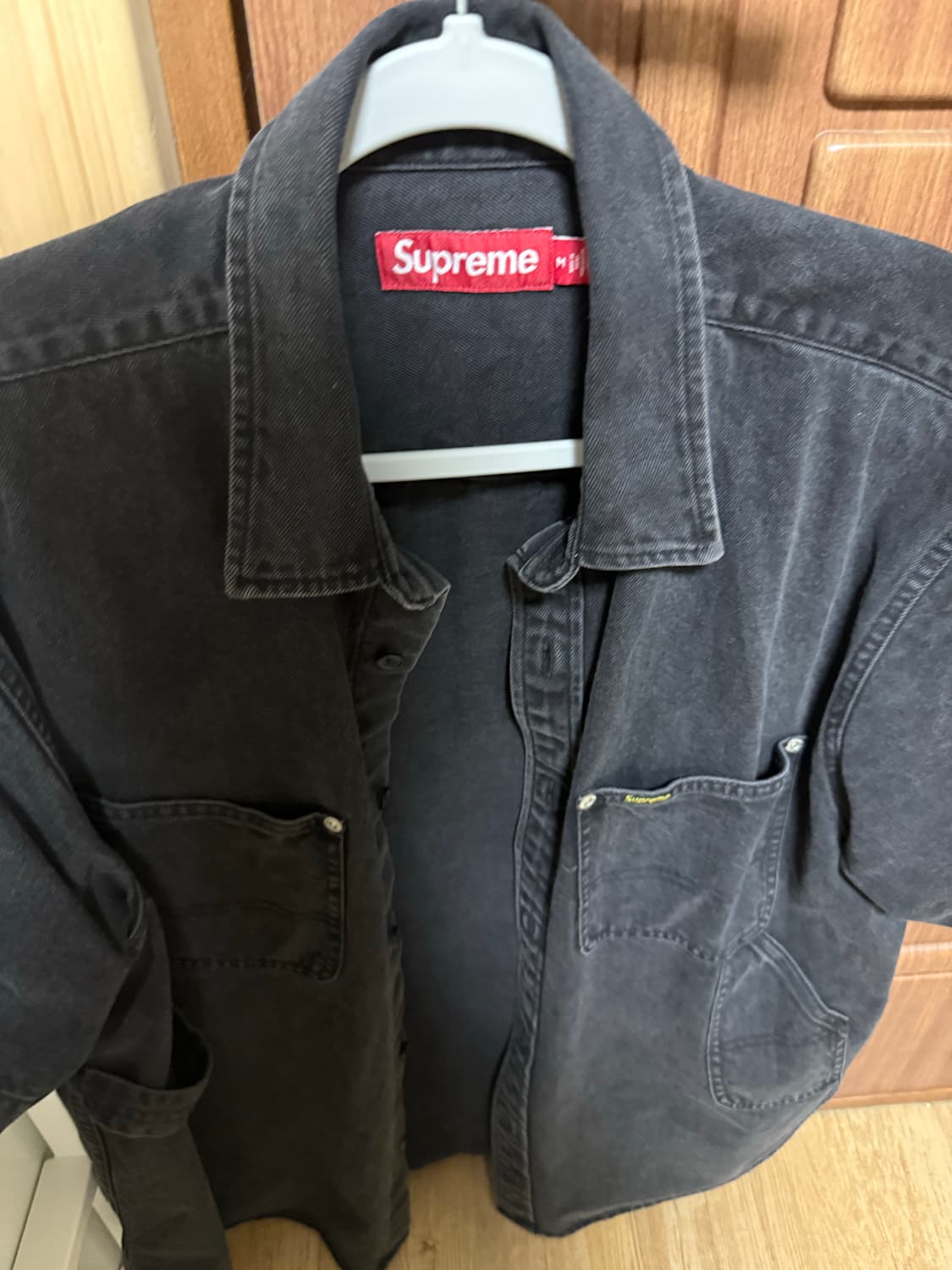 슈프림 데님 반팔 블랙 상품이미지2