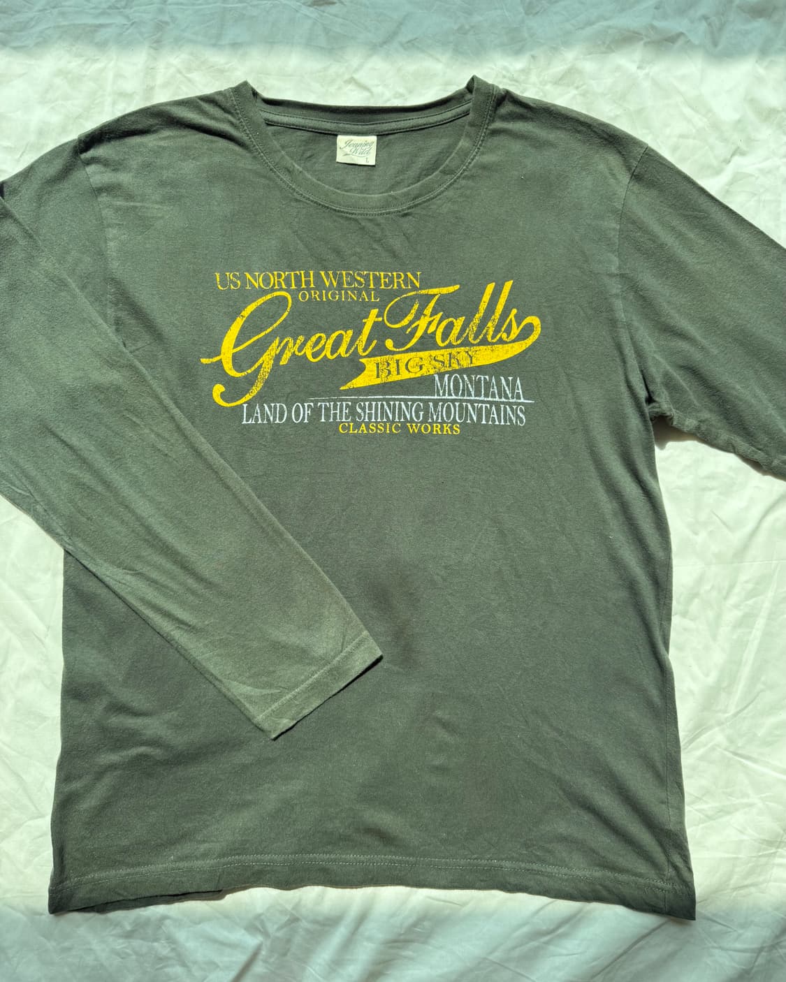 카키 티셔츠 상품이미지1