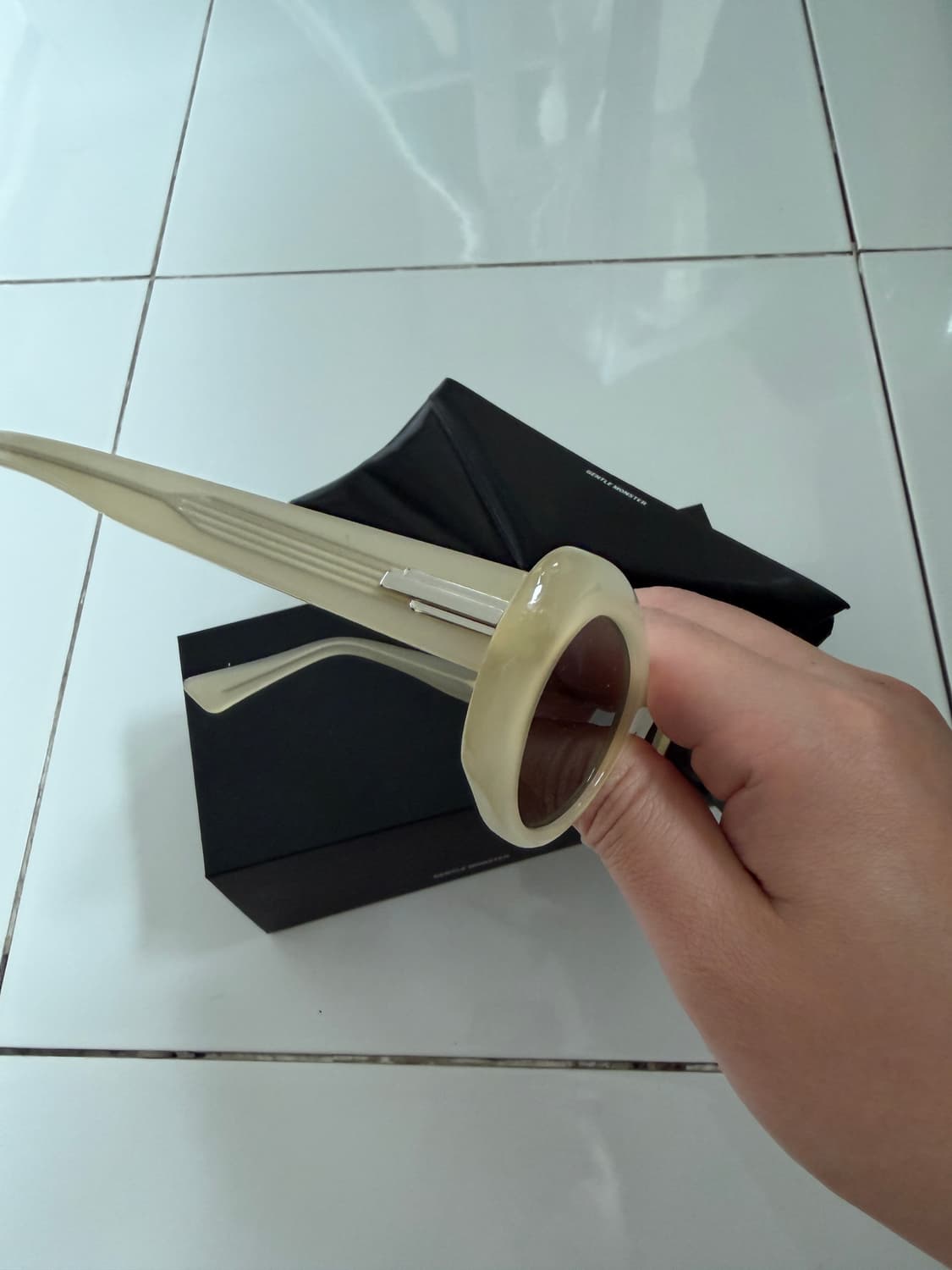 Gentle Monster LE 아이보리 상품이미지2