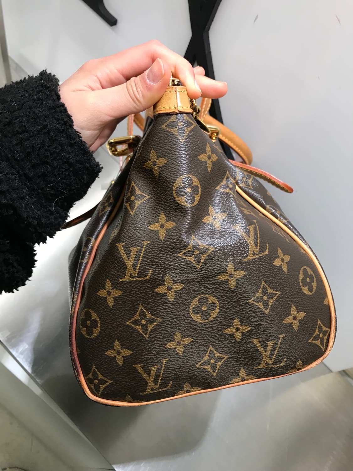 루이비통 모노그램 티볼리 판매 상품이미지4