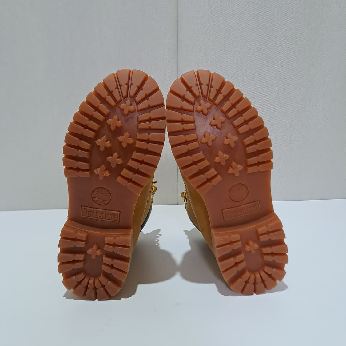 (택포) 팀버랜드 6인치 부츠 230 B365 상품이미지7