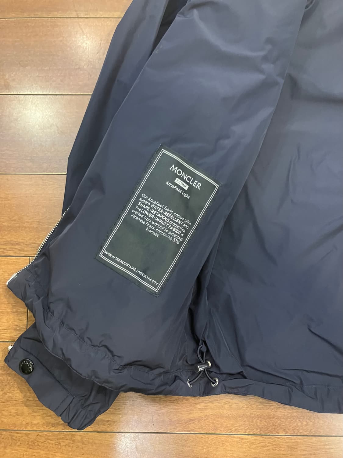 몽클레어  몽클레르 바람막이 점퍼 2사이즈 상품이미지6