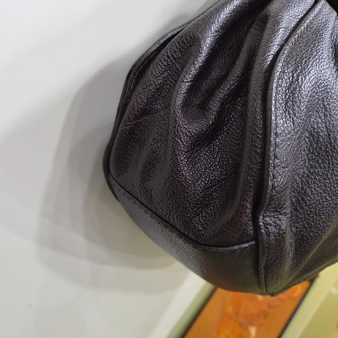 버버리 버클 숄더백 상품이미지5