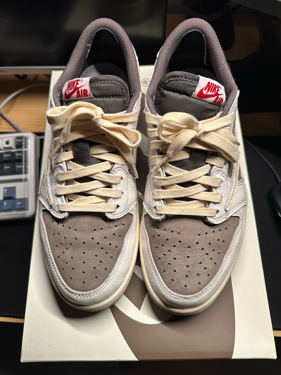 조던1 스캇 리버스모카 270 상품이미지2