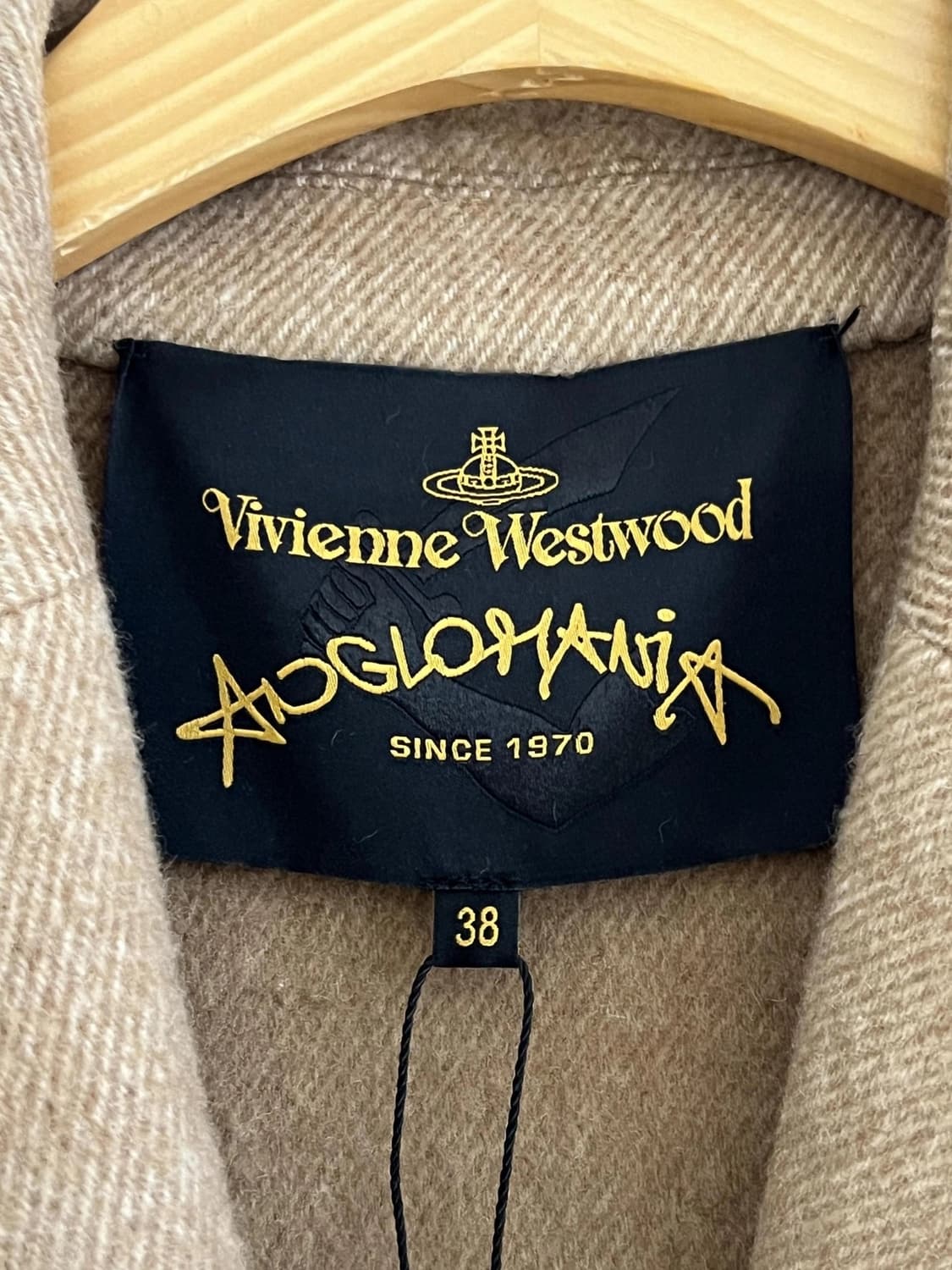 비비안웨스트우드 코트 상품이미지2