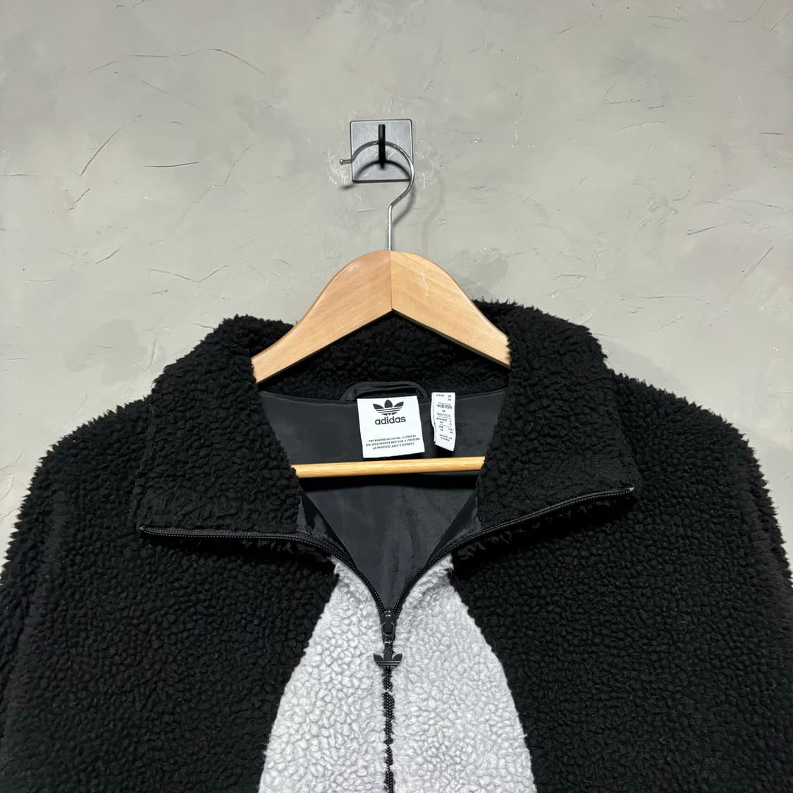 아디다스 파이어버드 빅로고 후리스 상품이미지2