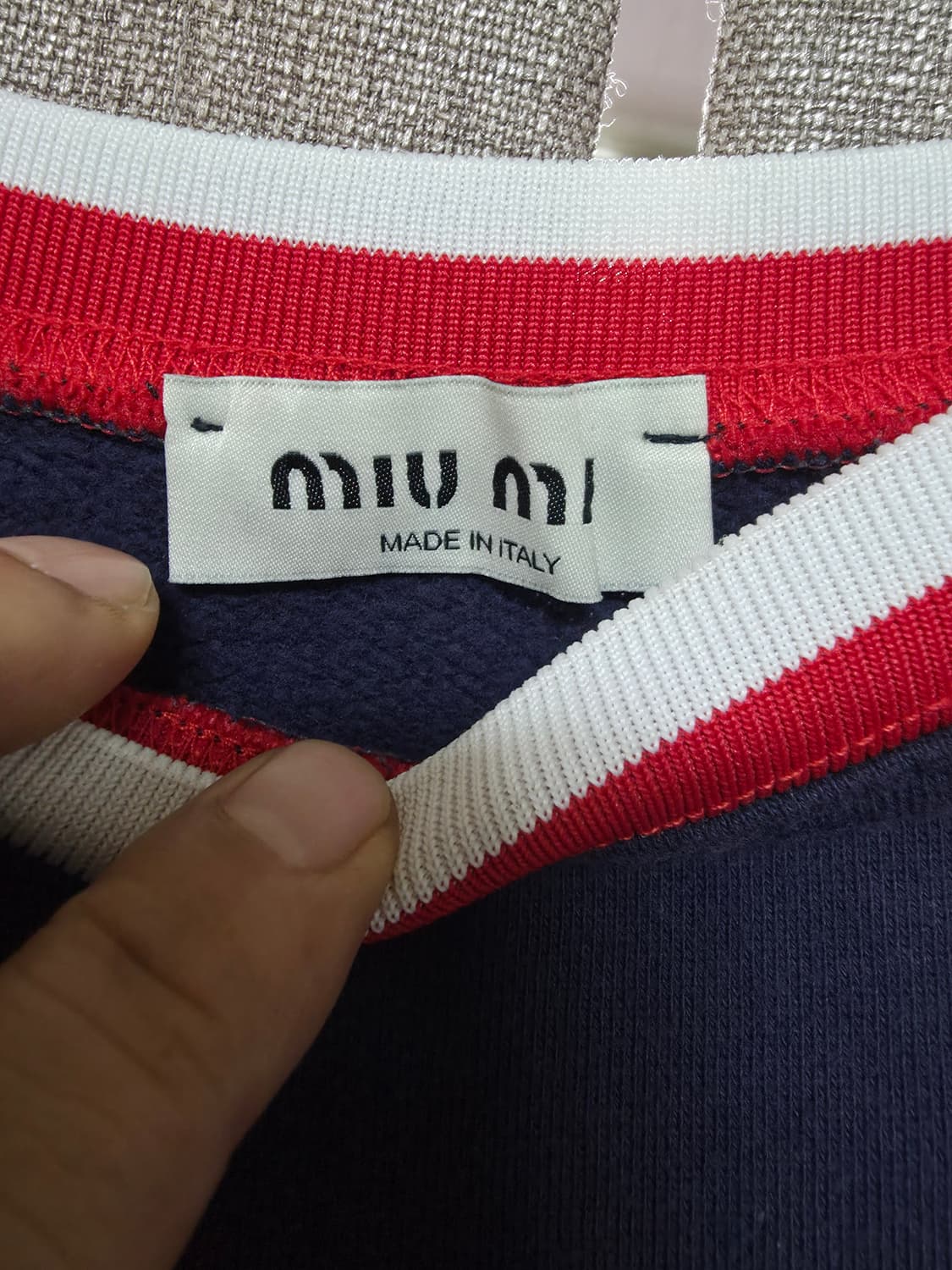 미우미우맨투맨 XS/100~95 상품이미지4