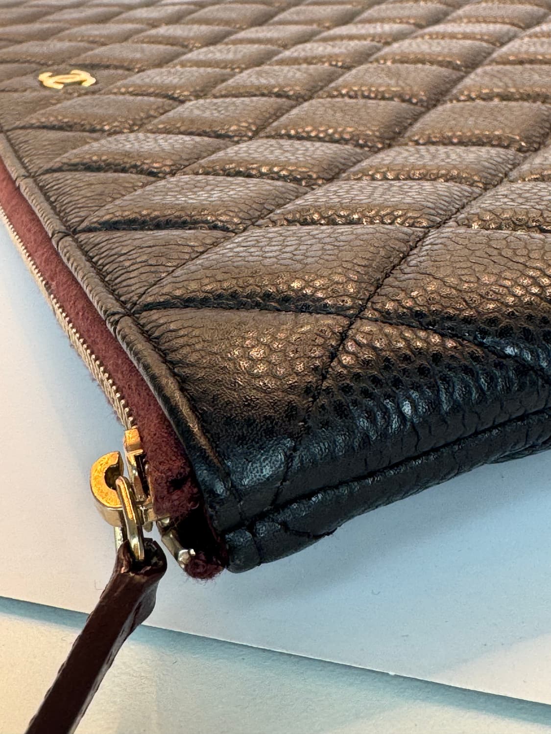 샤넬 클래식 캐비어 클러치 금장 라지 정품 상품이미지5