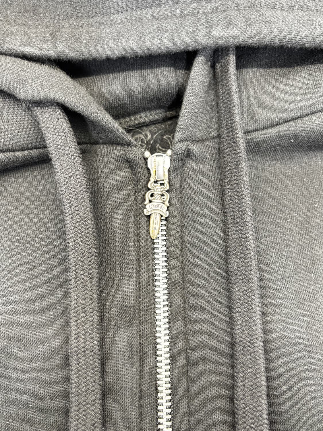 [2XL]크롬하츠 버티컬 로고 후드집업 상품이미지6