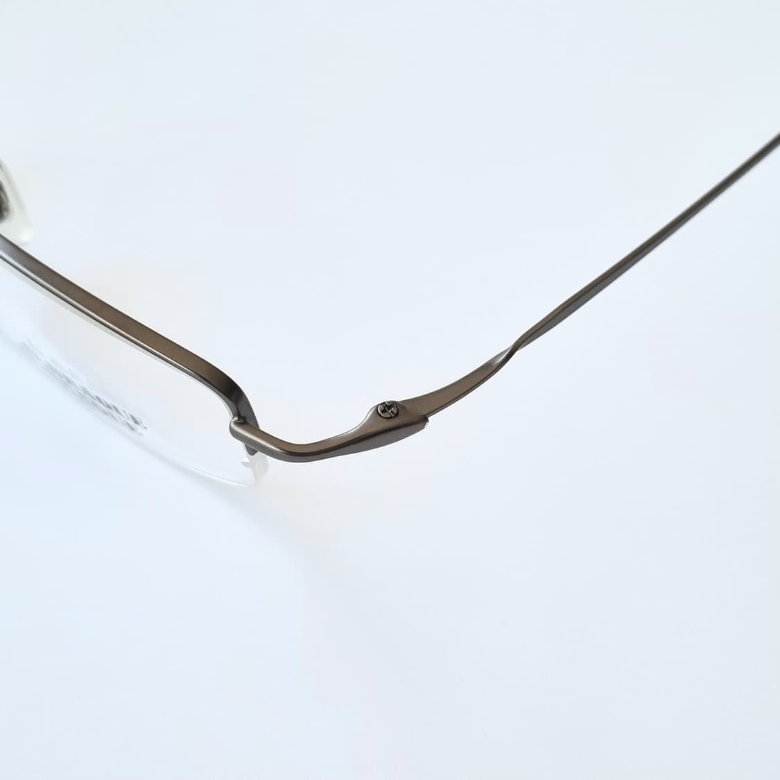 데드스탁 지적인 무드의 하프 프레임 안경테 631 상품이미지4