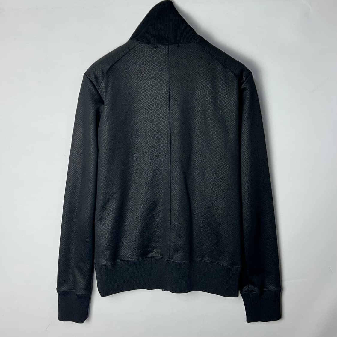 [Tornado Mart] 토네이도마트 뱀피 패턴 집업 져지 상품이미지2