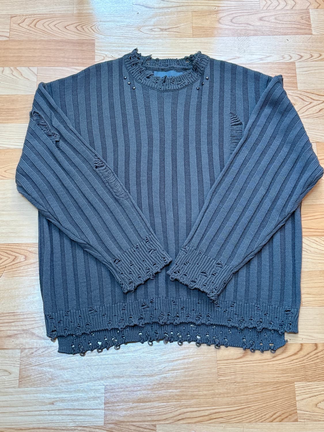 가키하라 Takano piercing grunge knit (Gray) 상품이미지2
