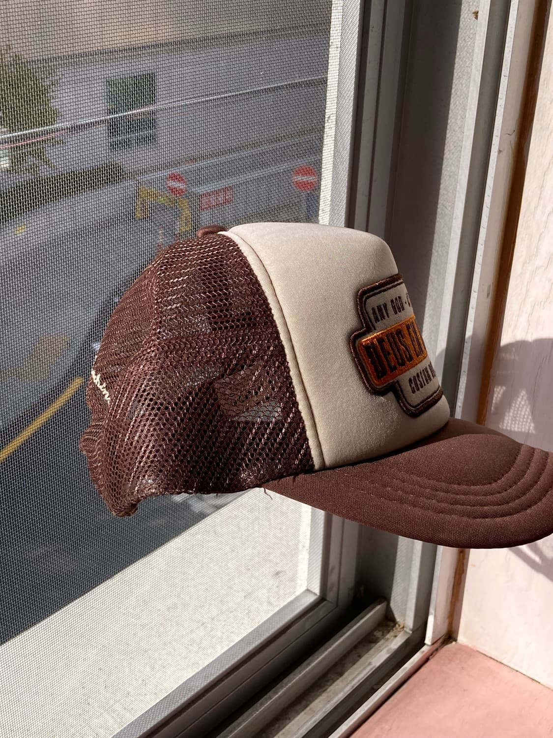 데우스 엑스 마키나 Deus Ex Maxhina 브라운 배색 메쉬 볼캡 상품이미지7