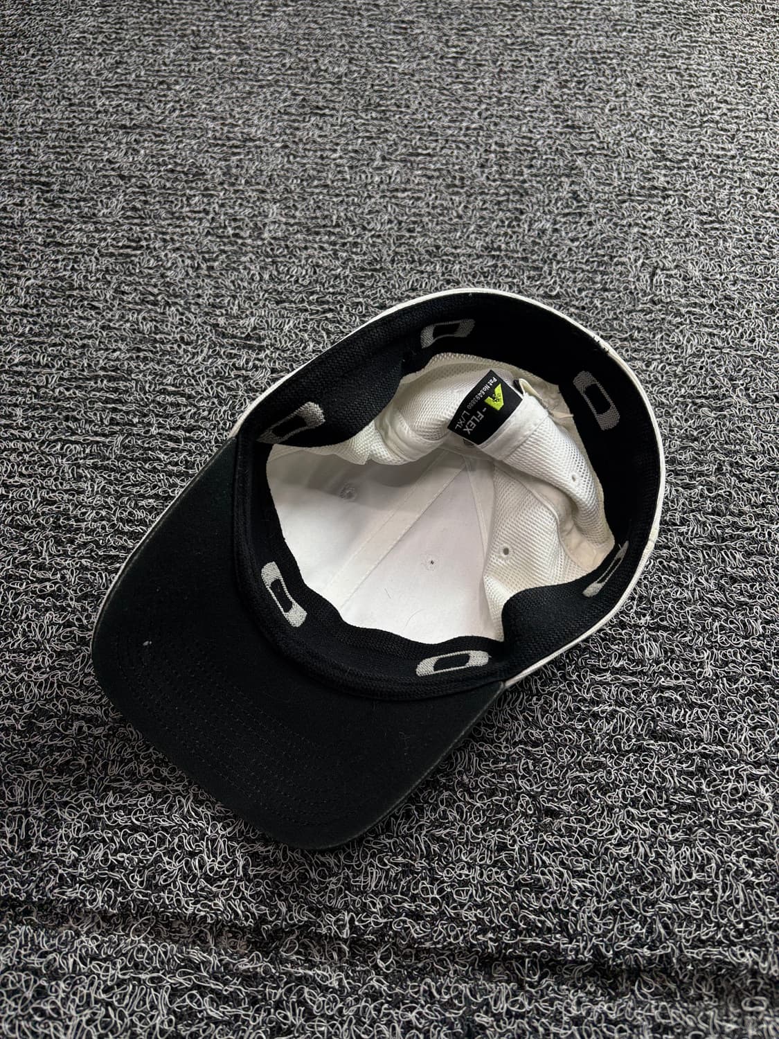 오클리 아이콘 은장 빅로고 화이트 볼캡 2916 상품이미지7