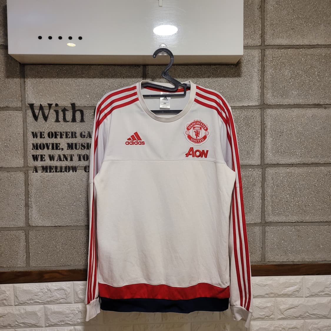 아디다스 맨유 트레이닝 탑 95 상품이미지1