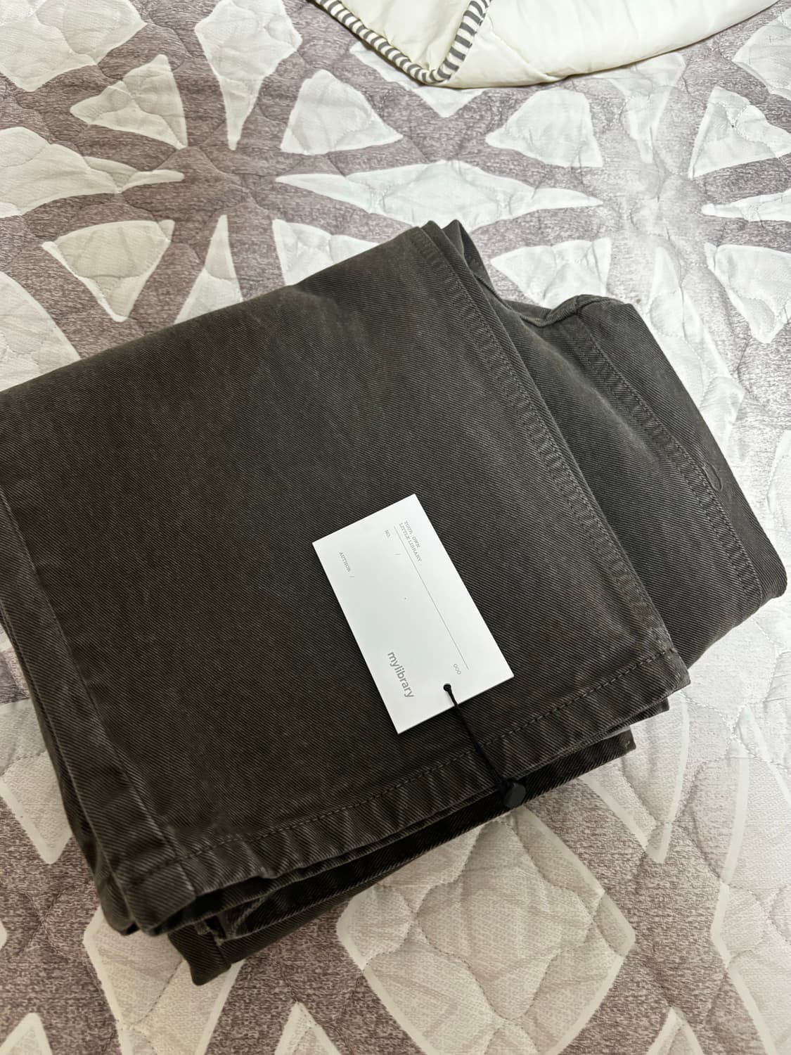 마이라이브러리 dust olive M 상품이미지1