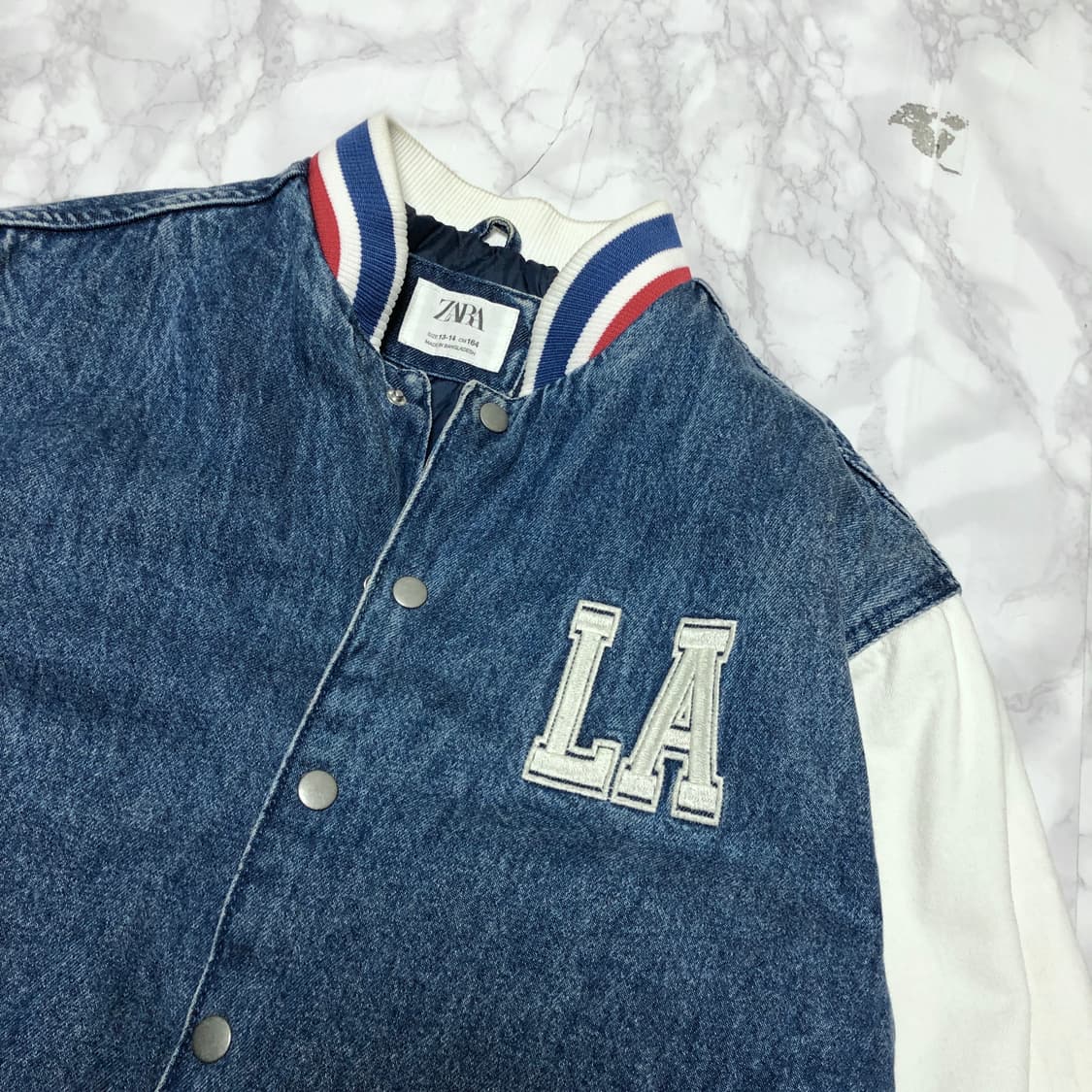 자라 바시티 자켓 LA 데님 남여공용 상품이미지2