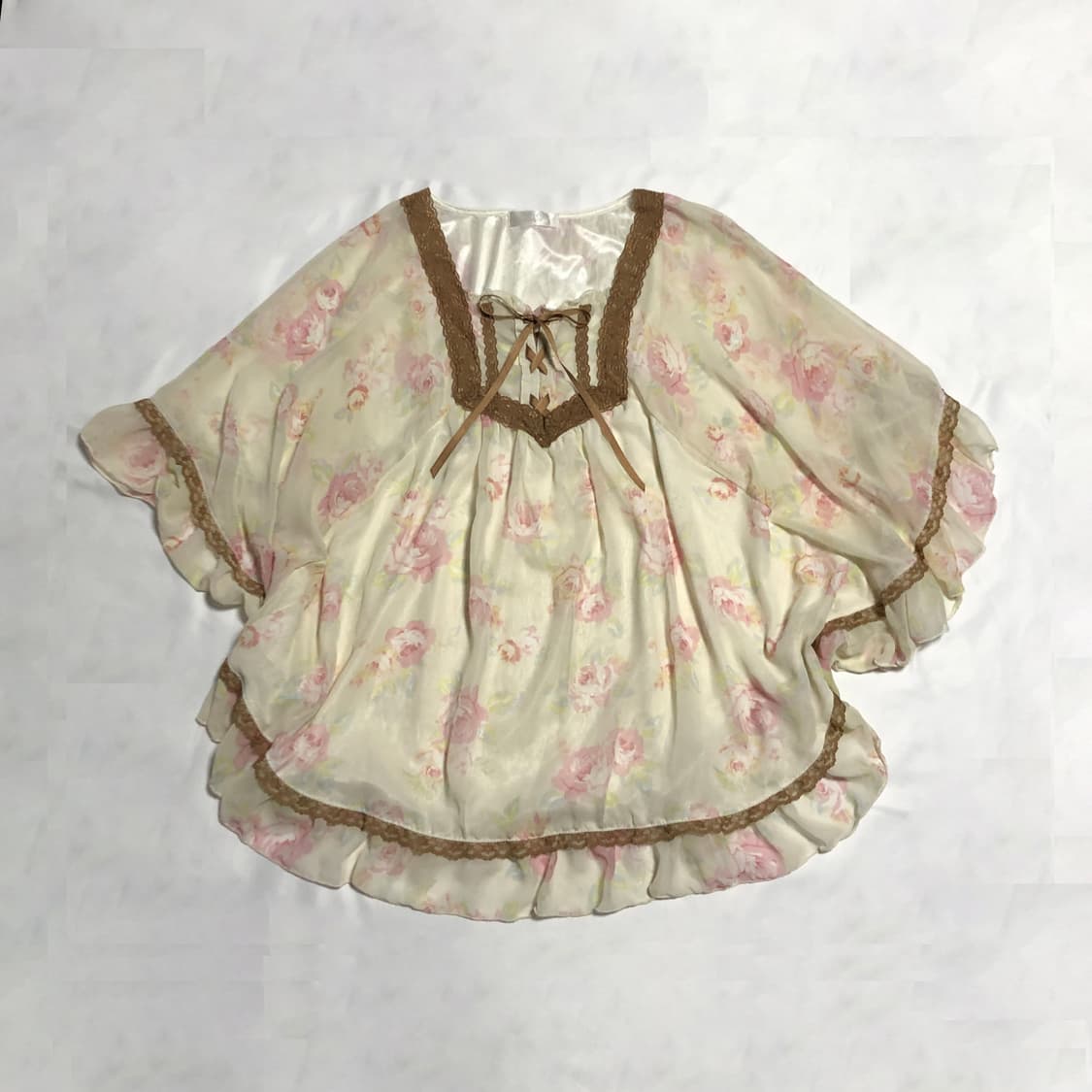 deary 꽃무늬 케이프 블라우스 상품이미지1