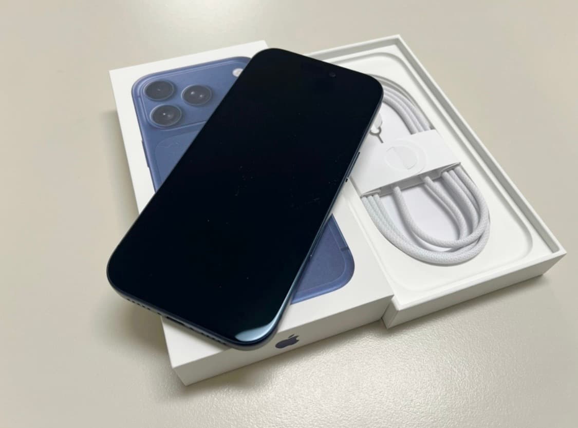 아이폰 17 프로 딥블루 256기가 상품이미지5