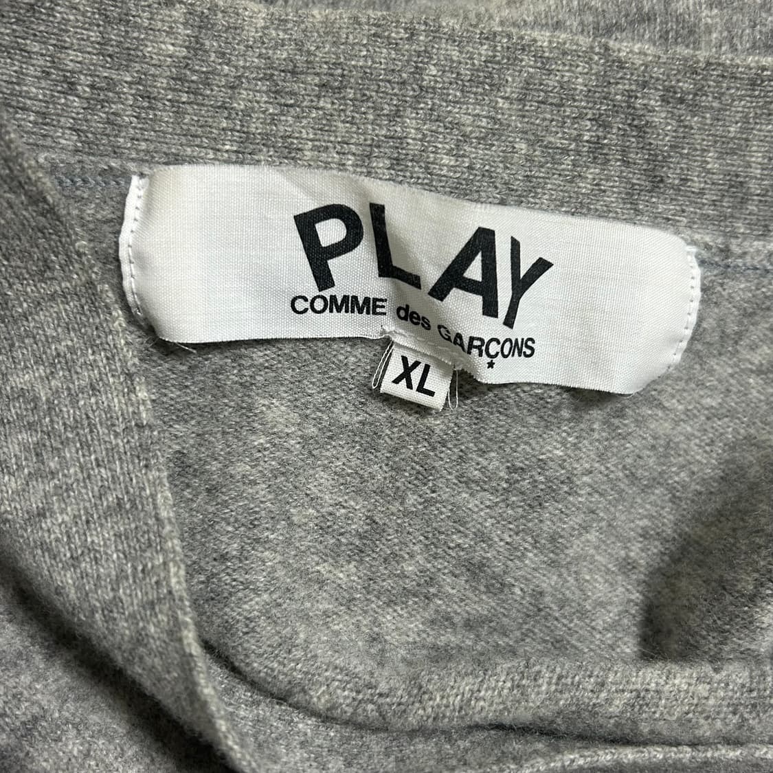 꼼데가르송 화이트 와펜 브이넥 니트 가디건 그레이 XL 상품이미지7