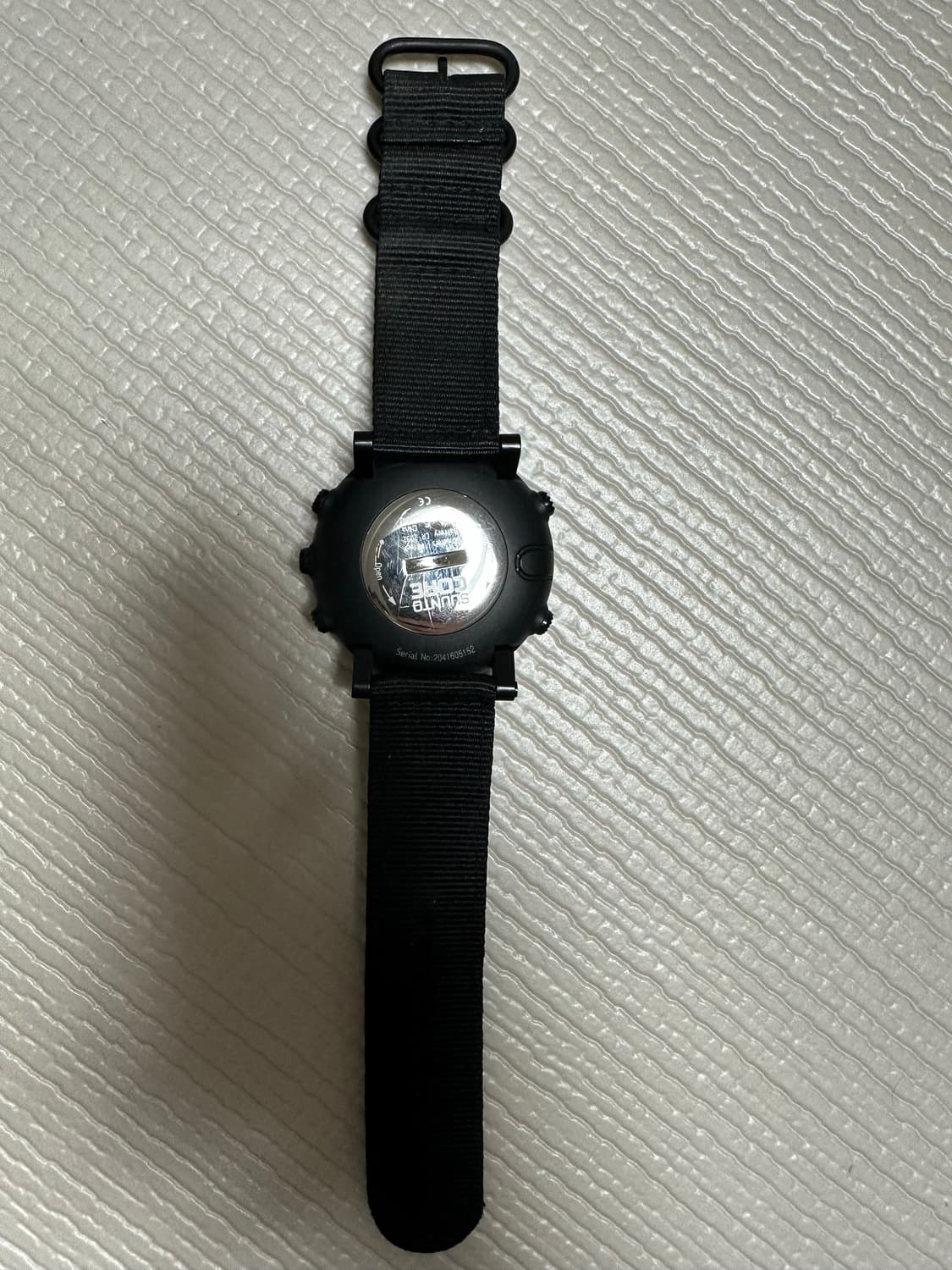 순토 코어 올블랙 나토스트랩 상품이미지3