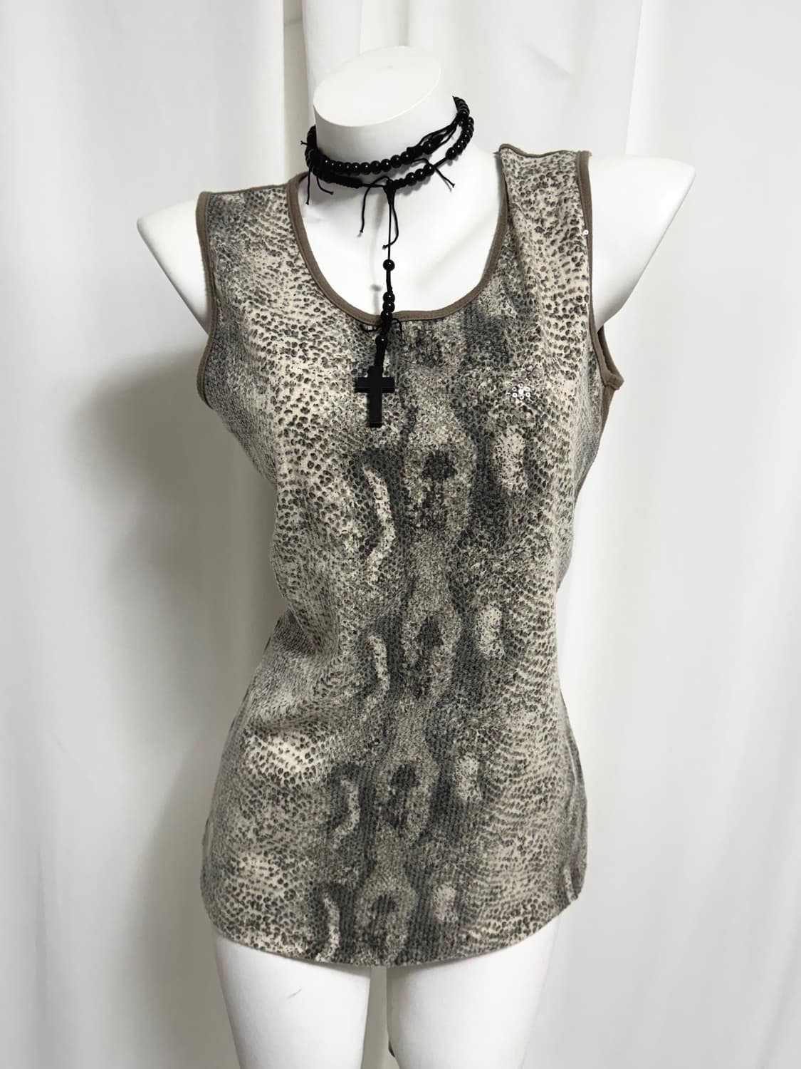 Python brown sleeveless 상품이미지1