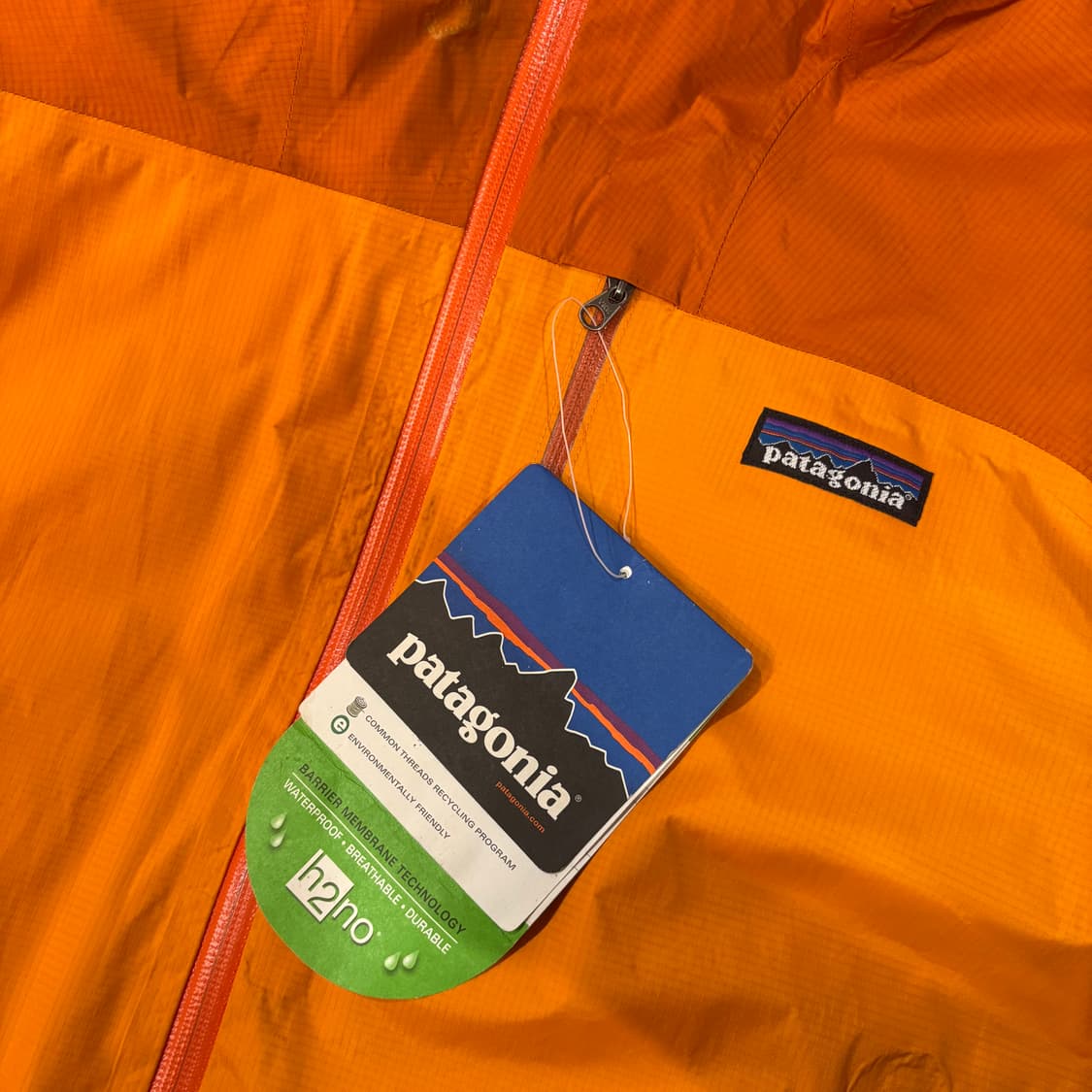 파타고니아 오렌지 그라데이션 나노 스톰 자켓 상품이미지8