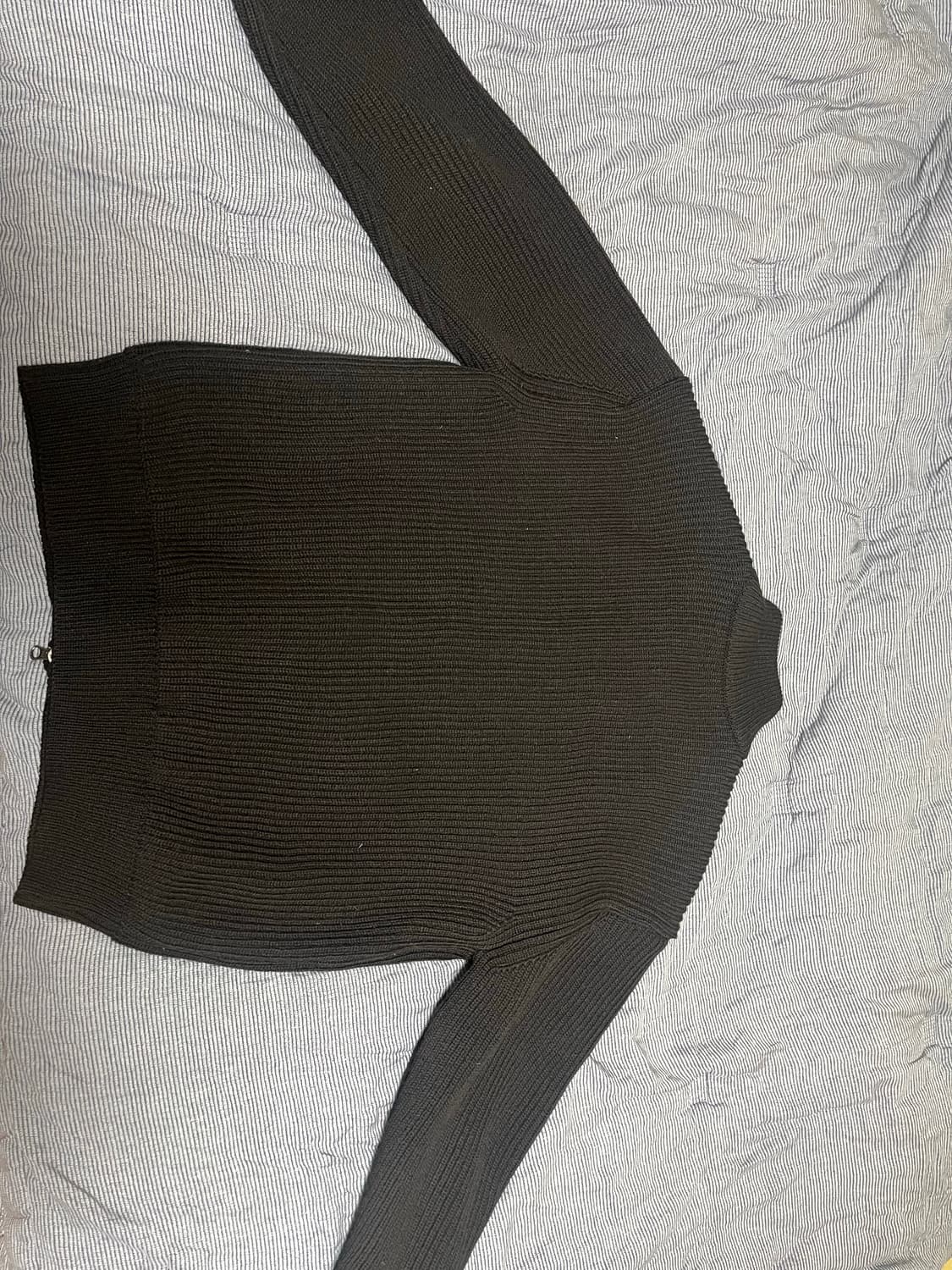 (M) 아모멘토 풀니들 블루종 니트 집업 블랙 상품이미지5