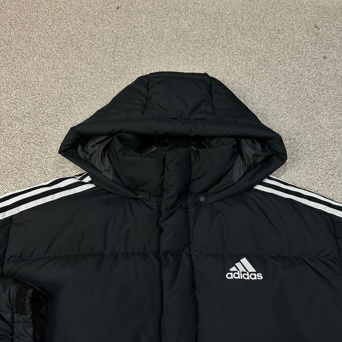 아디다스 블랙 패딩 상품이미지2