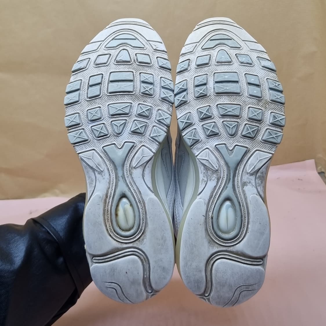 나이키 에어맥스97 여성운동화235 상품이미지3