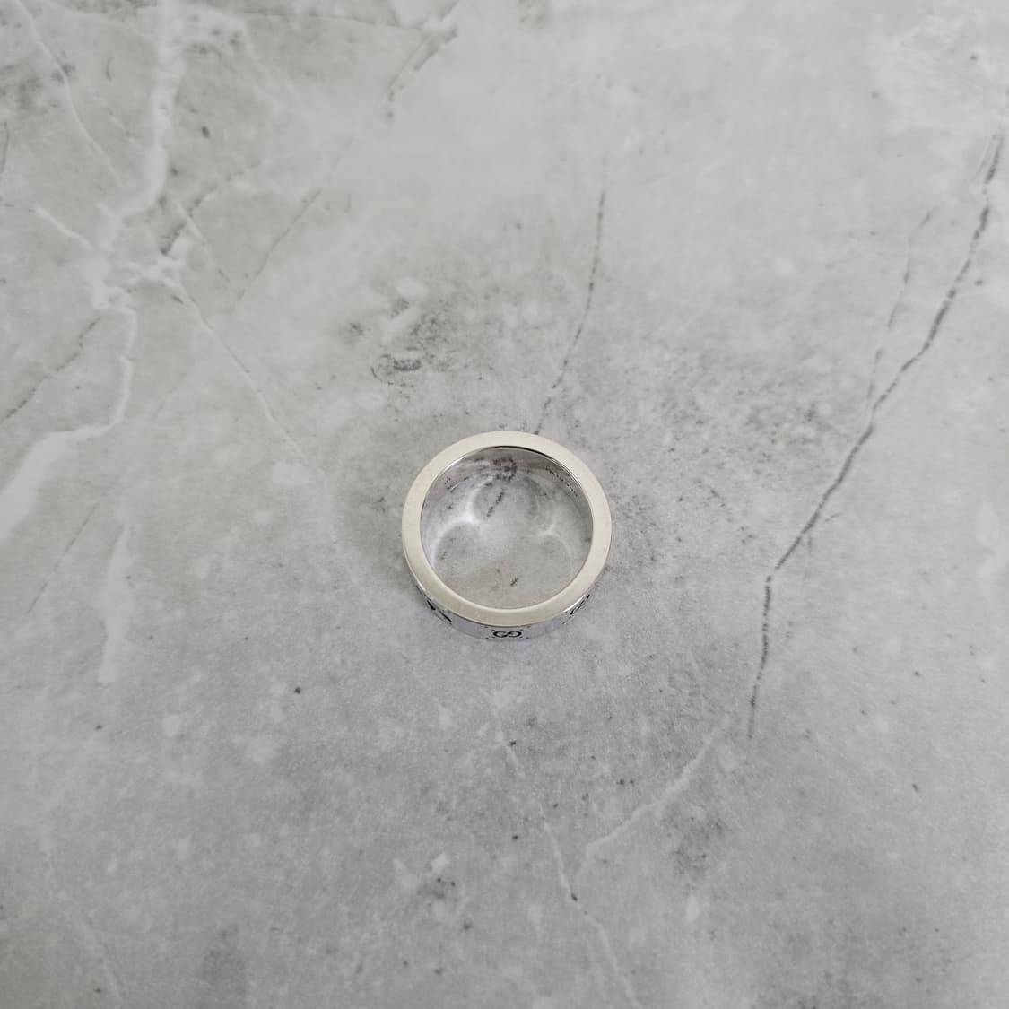 구찌 x 아디다스 인터로킹 G 링 반지 19호 판매 상품이미지5