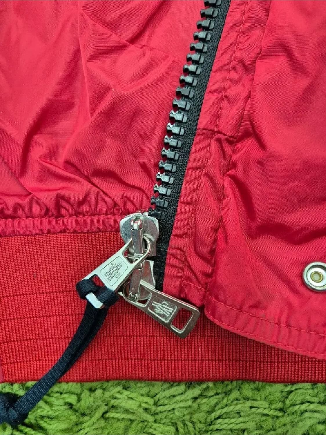 몽클레어 바람막이 M 상품이미지4