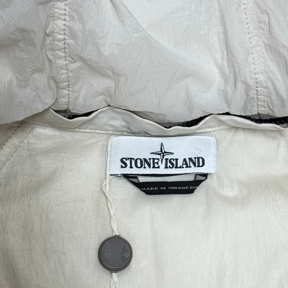 스톤아일랜드 가먼트 다이드 크림 크링클랩스 L 상품이미지5