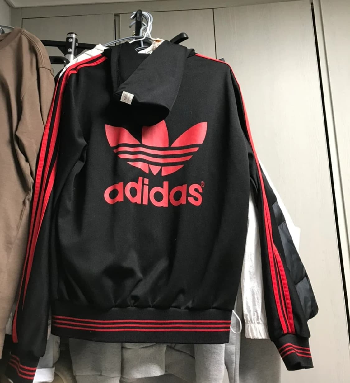 아디다스 후드집업 블랙/레드 m 상품이미지5