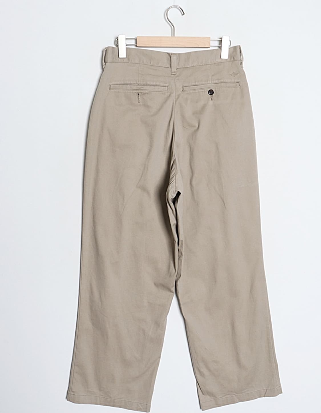 DOCKERS by Levi's Tuck Light Chino (32) 상품이미지4