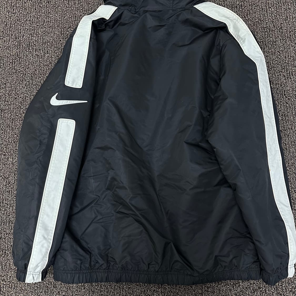 NIKE 나이키 올드스쿨 스우시 기모 점퍼 자켓 L 상품이미지7