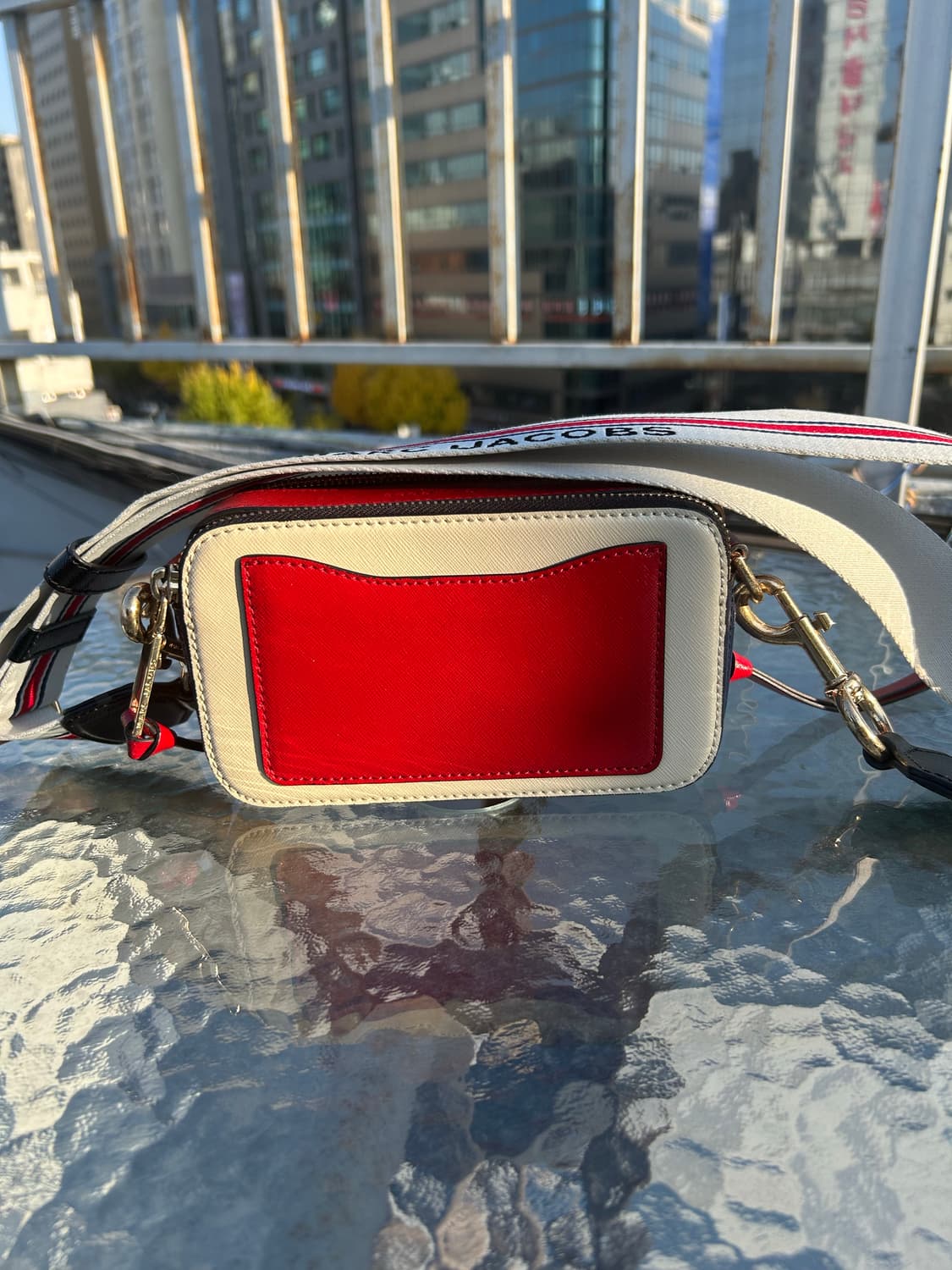 마크제이콥스 스냅샷 카메라백 상품이미지4