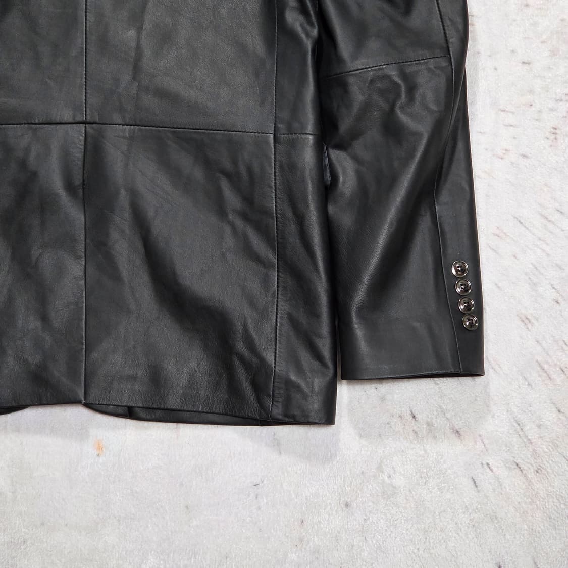 리얼 레더 블랙 도트 레이어드 양가죽 블레이저 상품이미지6