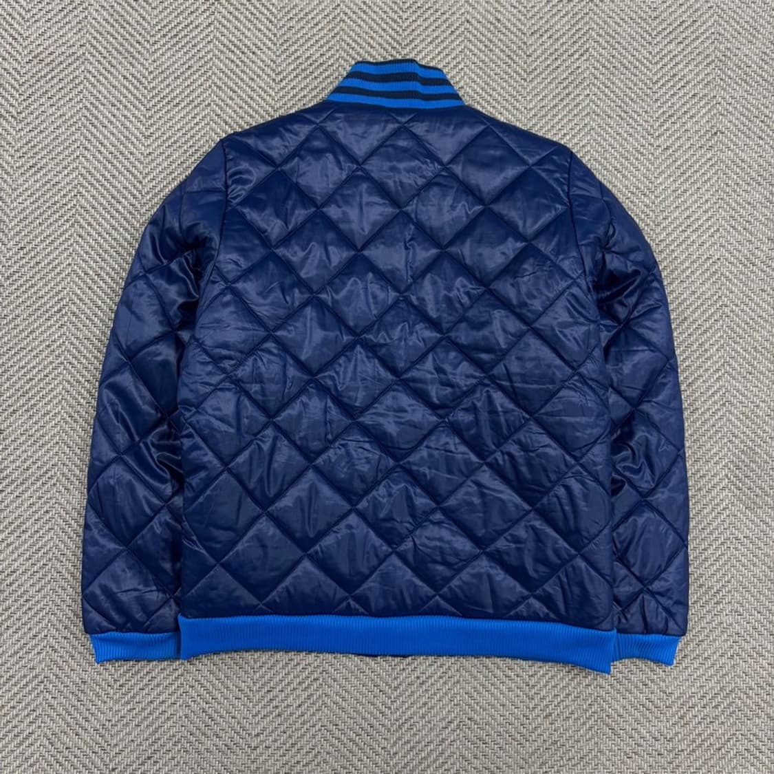 아디다스 퀼팅 자켓 v3088 상품이미지2