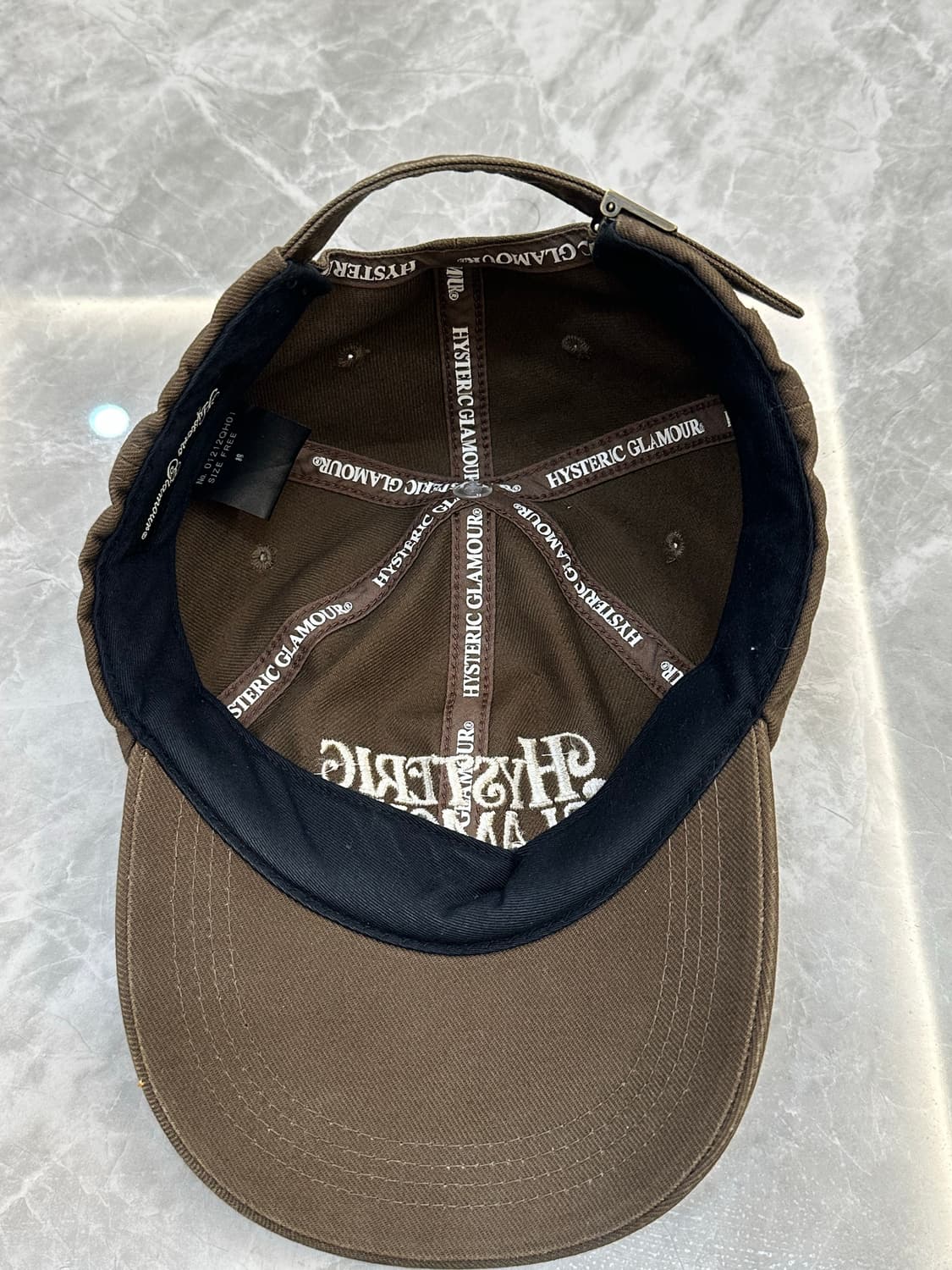 히스테릭 글래머 6패널 코튼 엠브로이더리 볼캡 판매합니다 상품이미지4