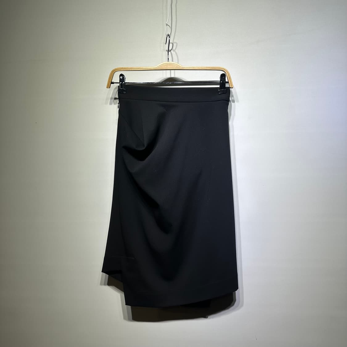 비비안웨스트 우드 스커트 판매합니다 상품이미지1