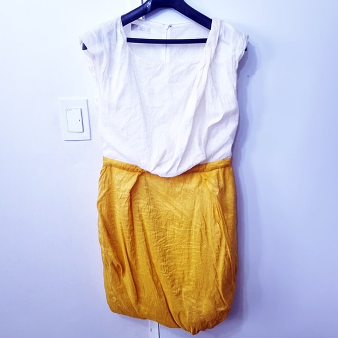 타임 마소재 원피스 상품이미지1