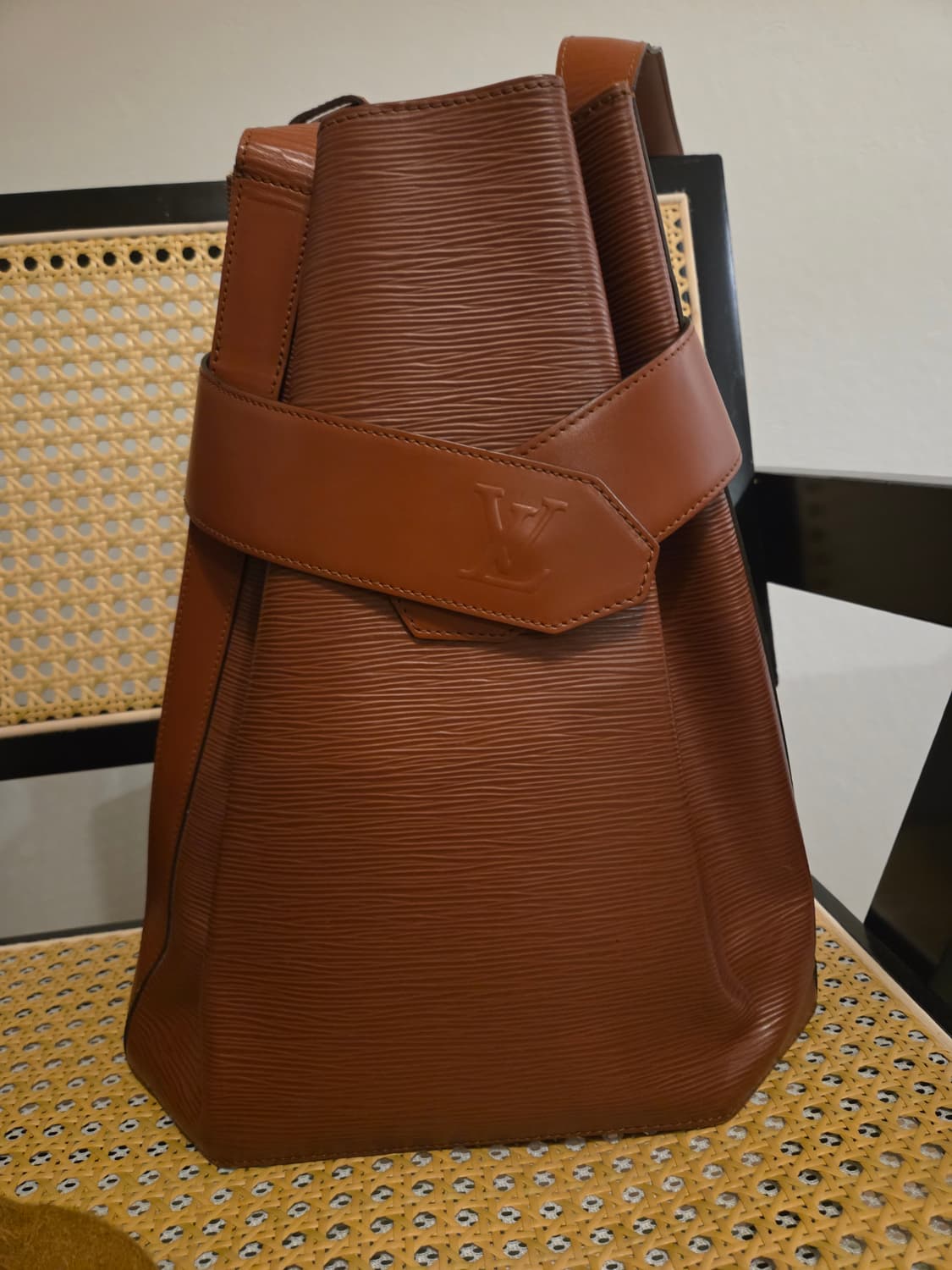 루이비통 삭데폴 삭 데 폴 에삐 브라운 GM 사이즈 상품이미지1