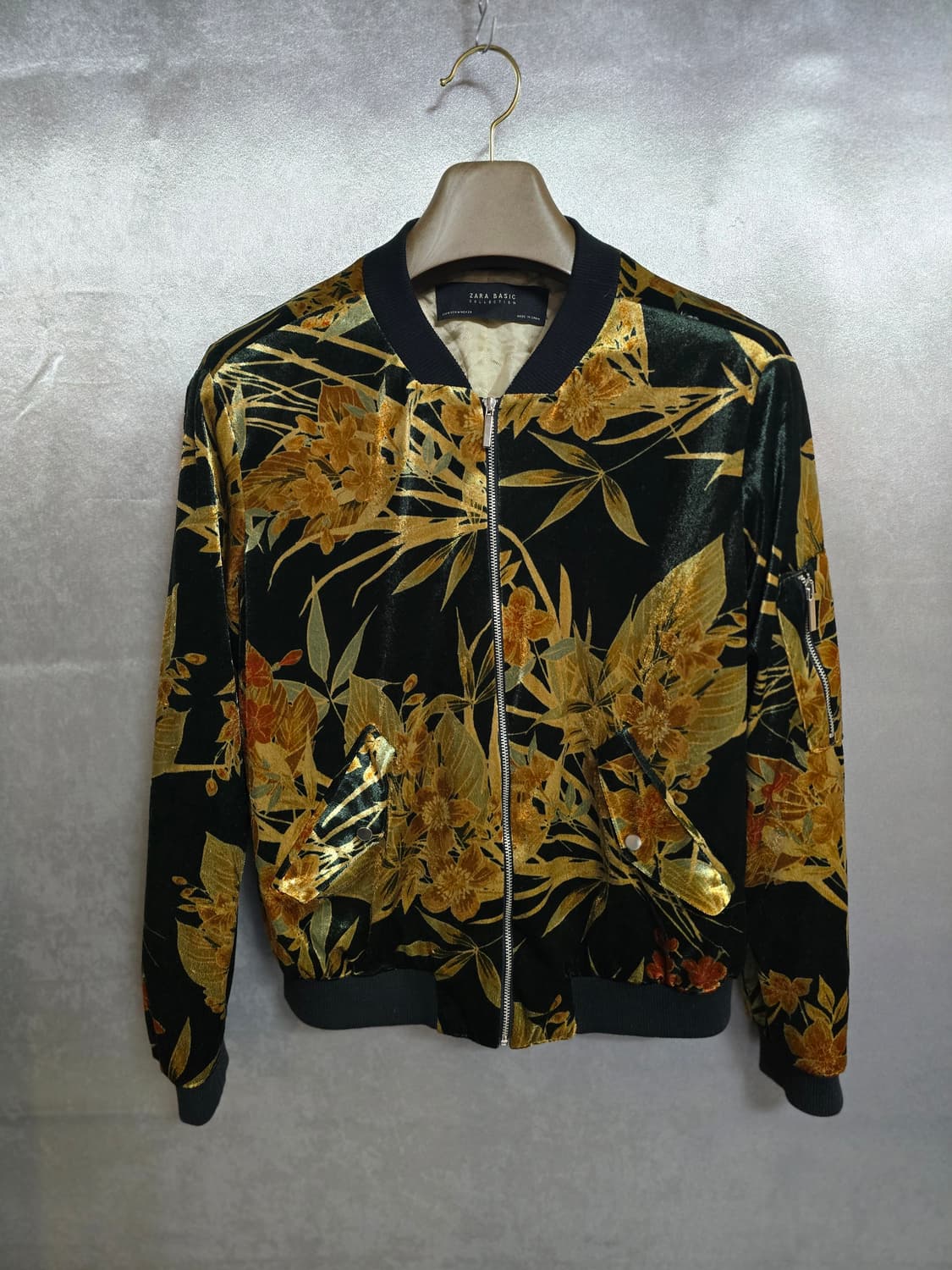 자라 플라워 벨벳 봄버 자켓 상품이미지1