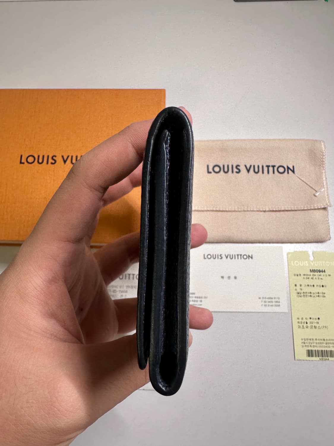 루이비통 앙프렝뜨 반지갑 상품이미지5