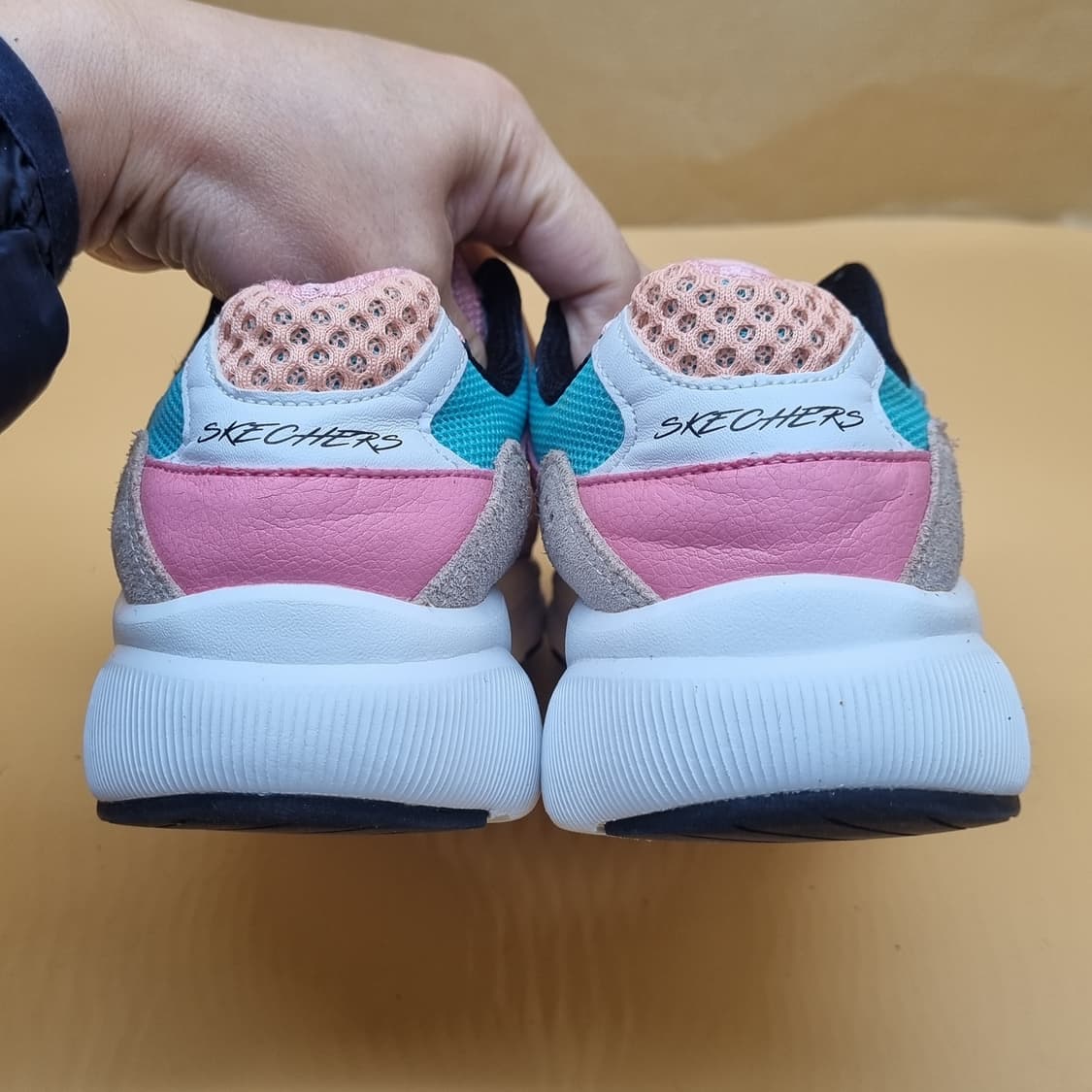 스케쳐스 메리디안 여성운동화240  상품이미지4