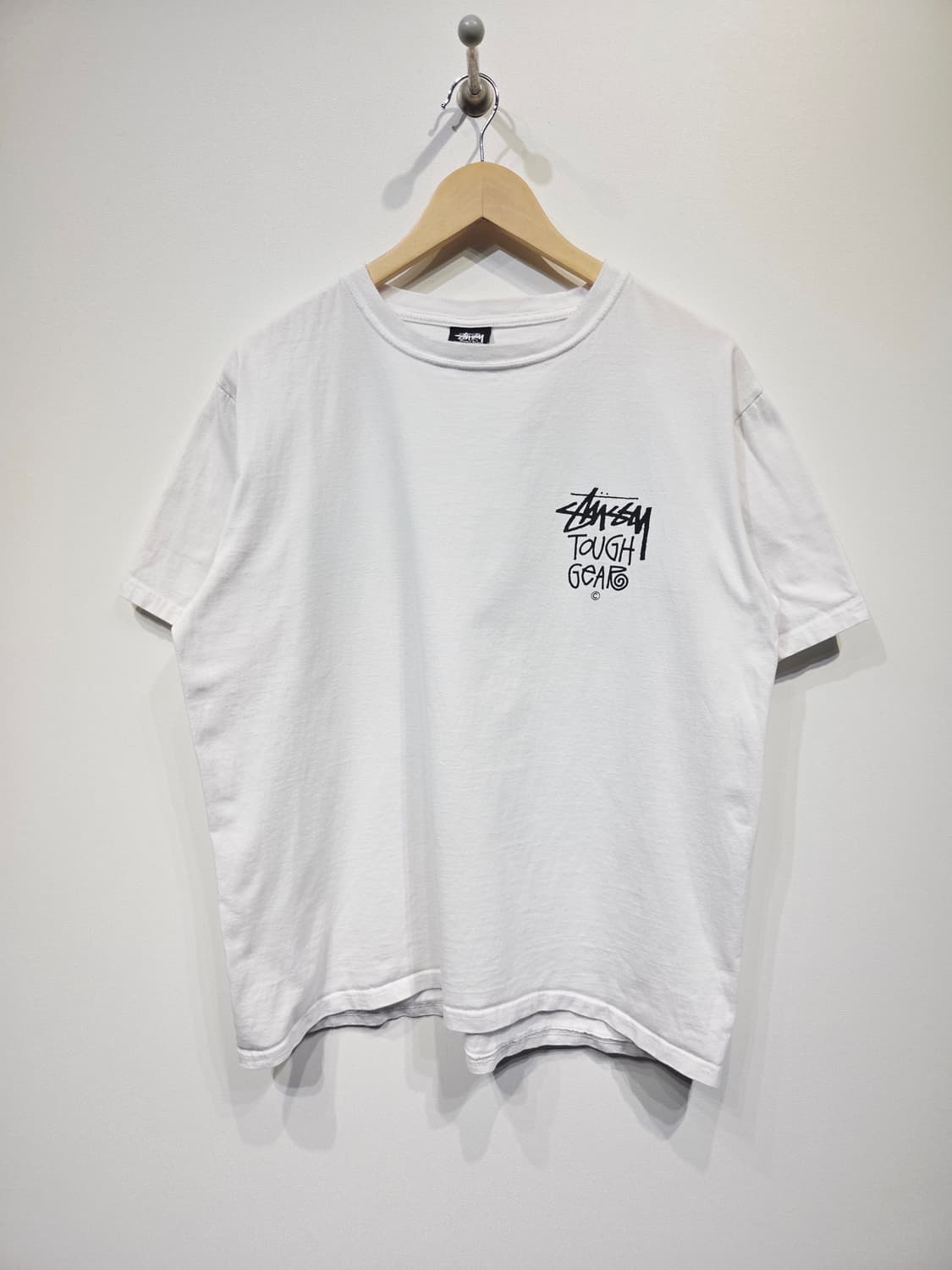 Stussy 스투시 터프 기어 로고 반팔 티셔츠 상품이미지2